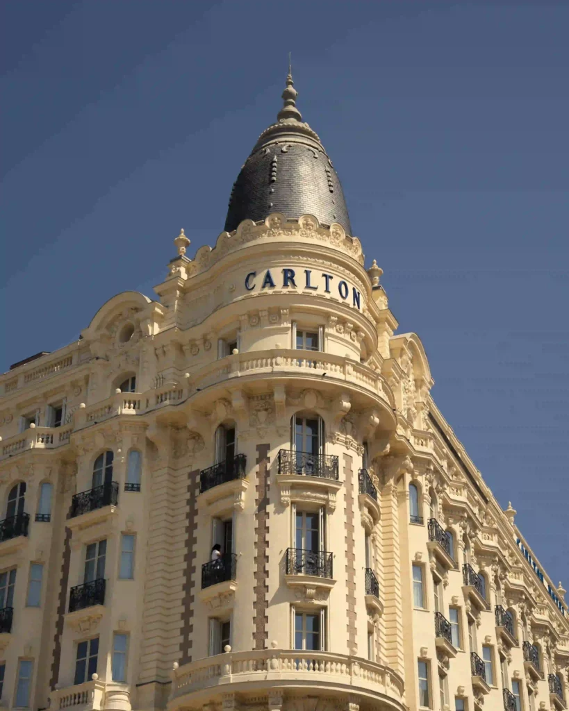 C Club Carlton